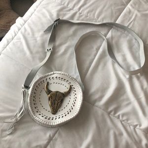 Stela 9 Leather Longhorn Canteen Bag